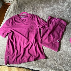 Greys anatomy burgundy scrub set medium